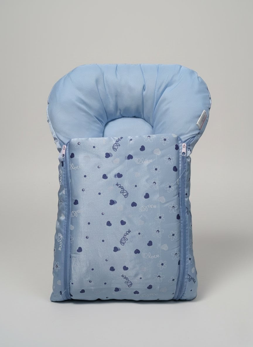 Cute Heart Print Baby bed (8 Pieces)