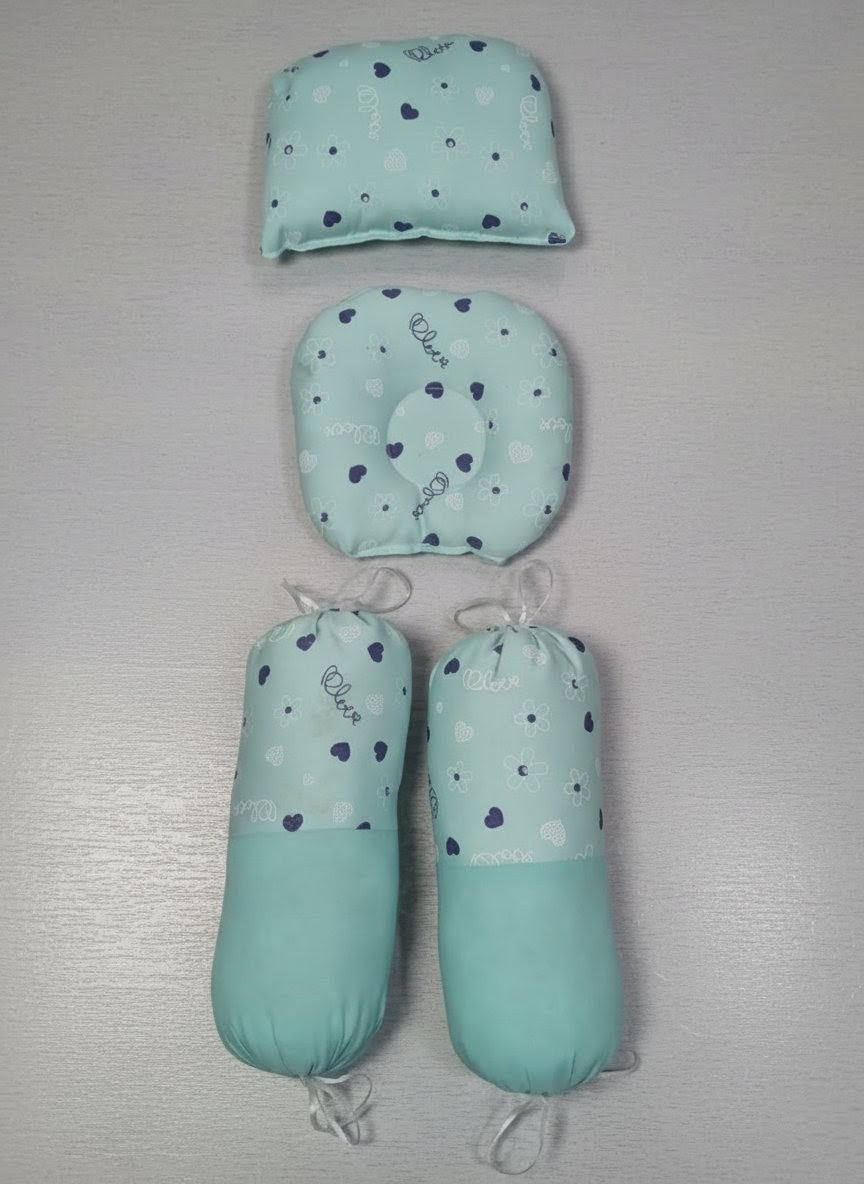 Cute Heart Print Baby bed (8 Pieces)