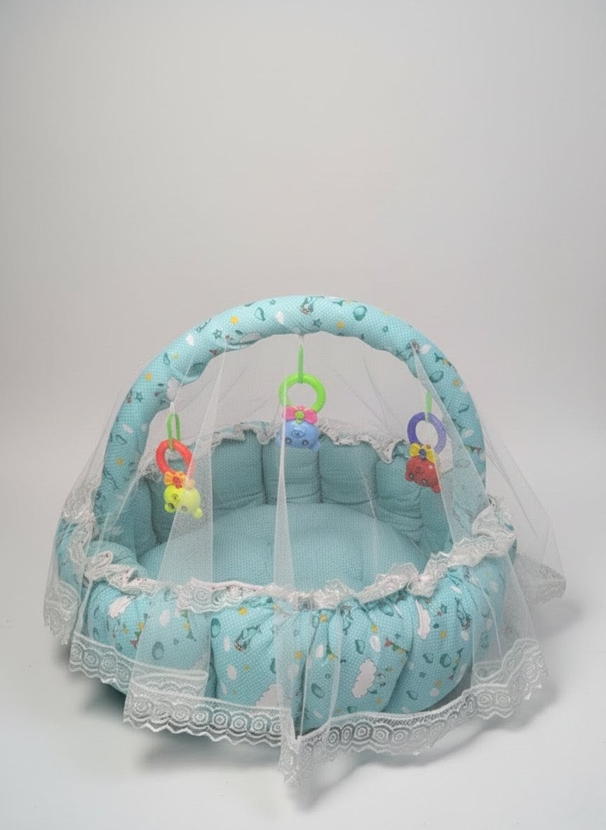 Adorable Baby Bedding Set (11 Pieces)