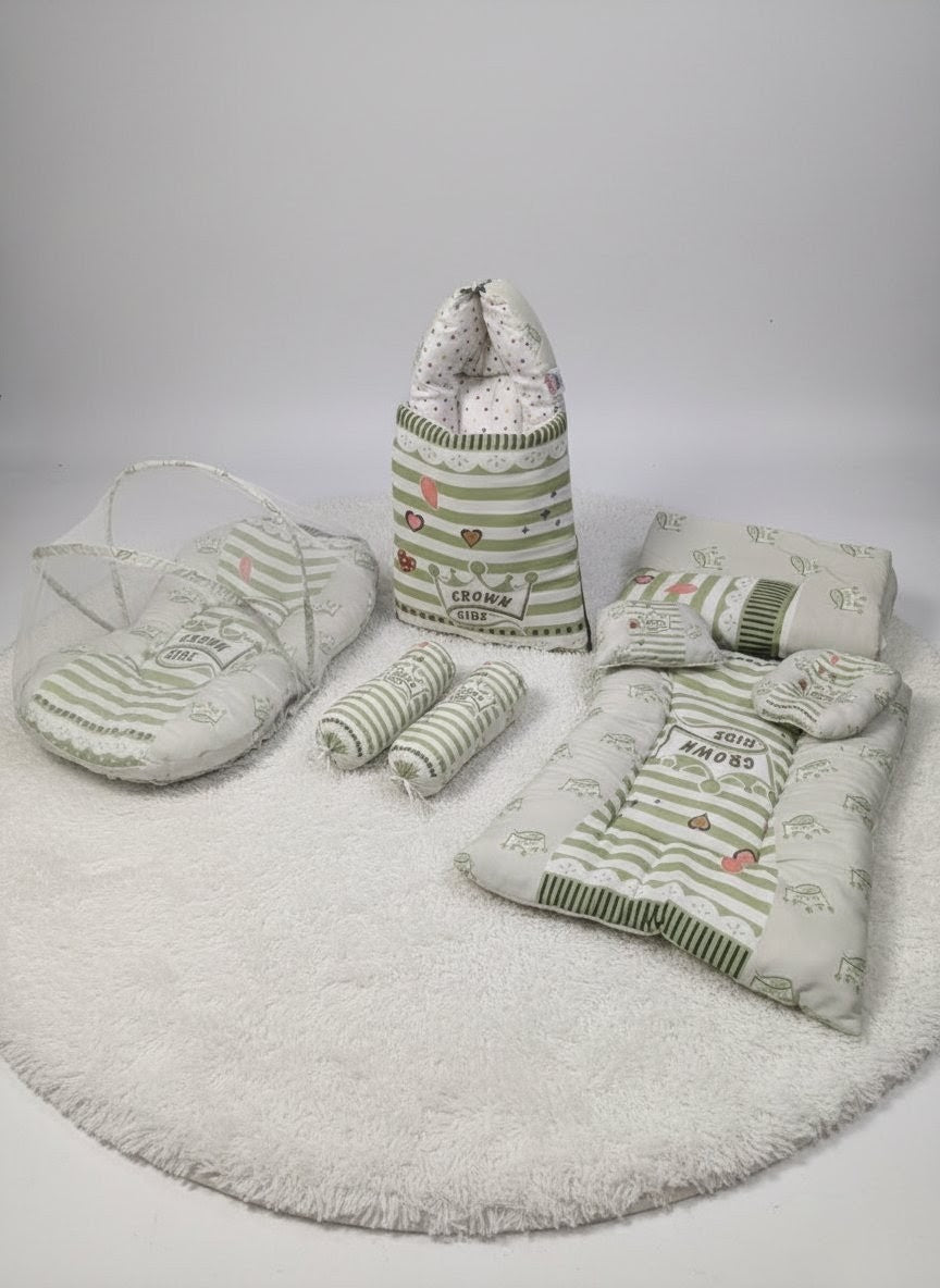 Crown Print Baby Bed 8 Pcs